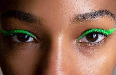 3 Coloured Eyeliner Looks To Try Out This Summer