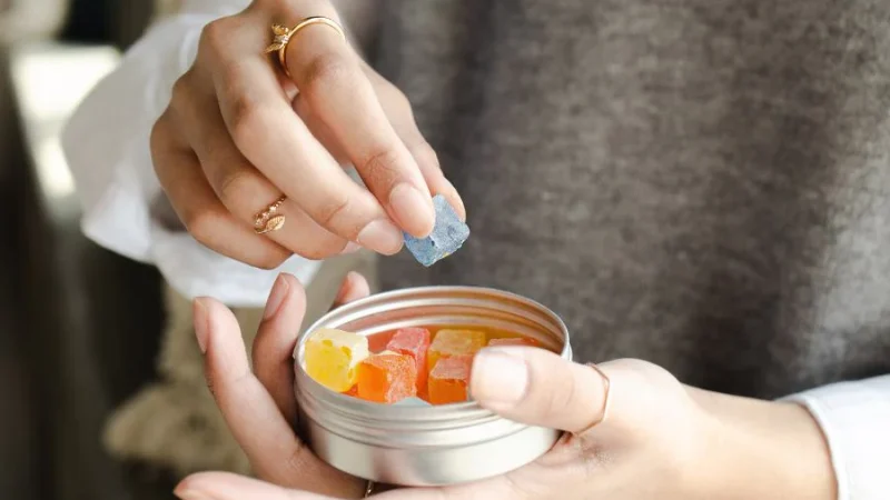 CBD gummies vs. Tinctures – Which delivery method works better for anxiety?